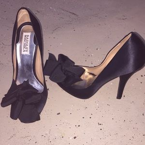 Badgley Mischka Grosgrain Heels